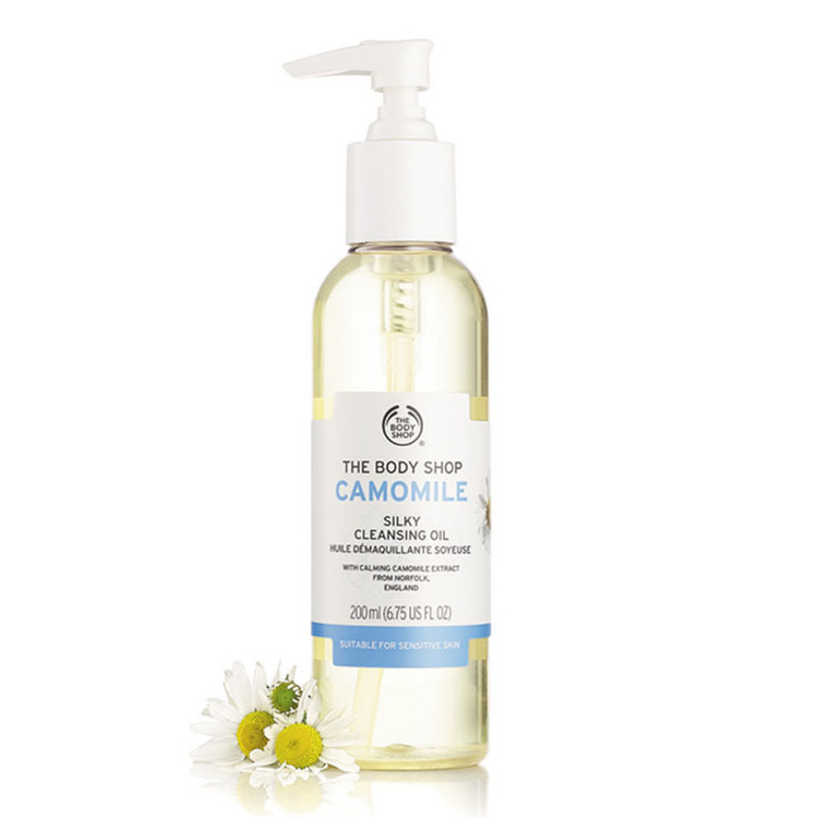 روغن پاک کننده آرایش بابونه بادی شاپ مدل Camomile silky